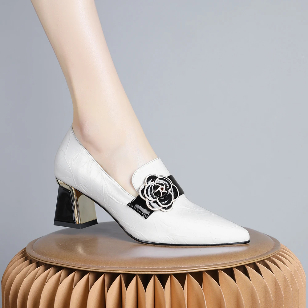 妮彩诗2024新款欧美粗跟单鞋简约职业通勤米白色简约百搭女鞋1367