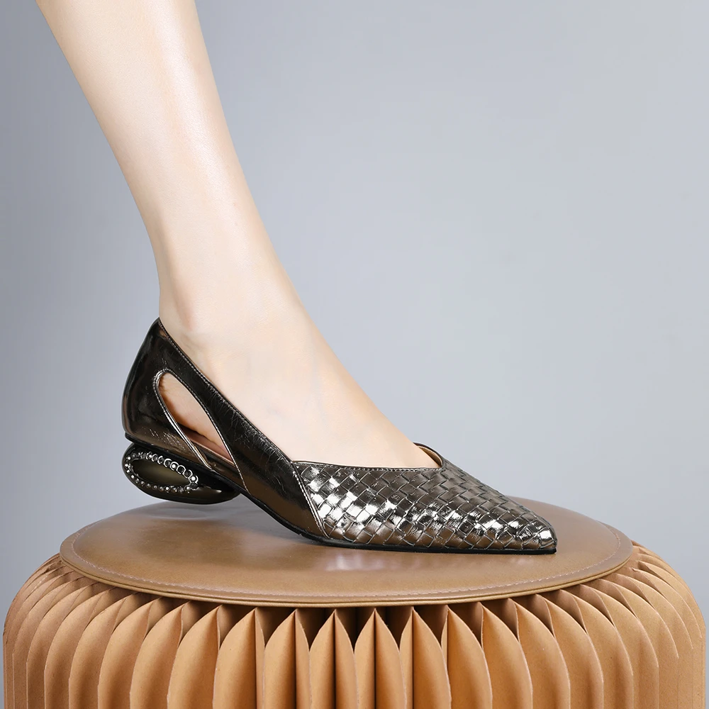 妮彩诗2024年欧美温柔气质单鞋女粗跟舒适不累脚女鞋百搭尖头2190