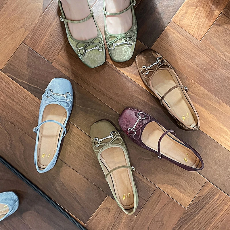 2025春新款蝴蝶结平底鞋女浅口百搭一字带玛丽珍女鞋大码休闲单鞋