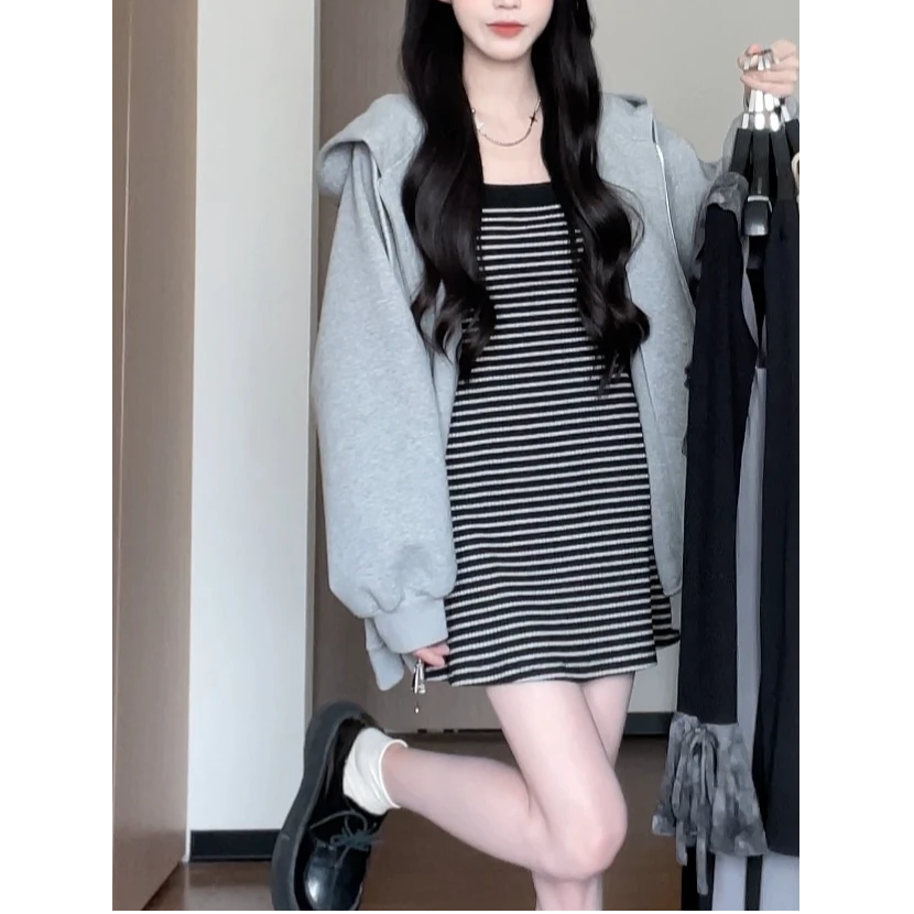 松本丧丧 休闲感卫衣外套慵懒宽松设计感穿搭卫衣B243W0055