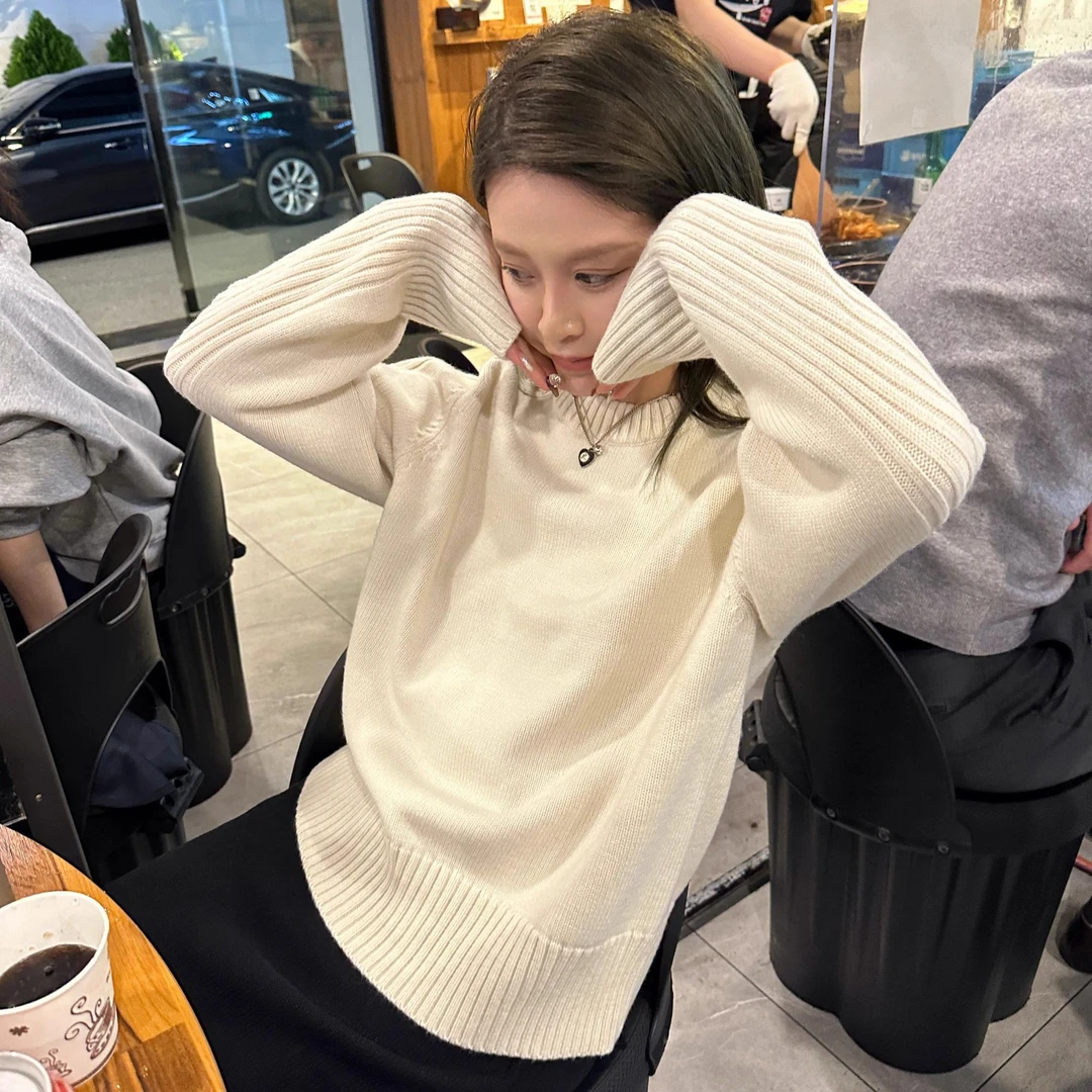 基础圆领纯色打底毛衣女秋冬季新款简约时尚百搭宽松显瘦针织衫女