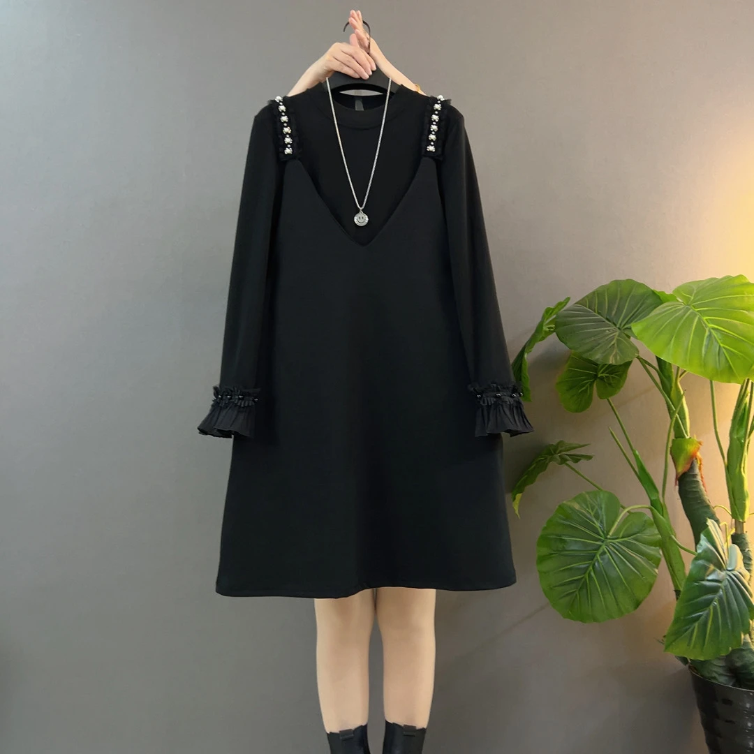 新款背带两件套连衣裙珍珠肩带显瘦遮肉两件套