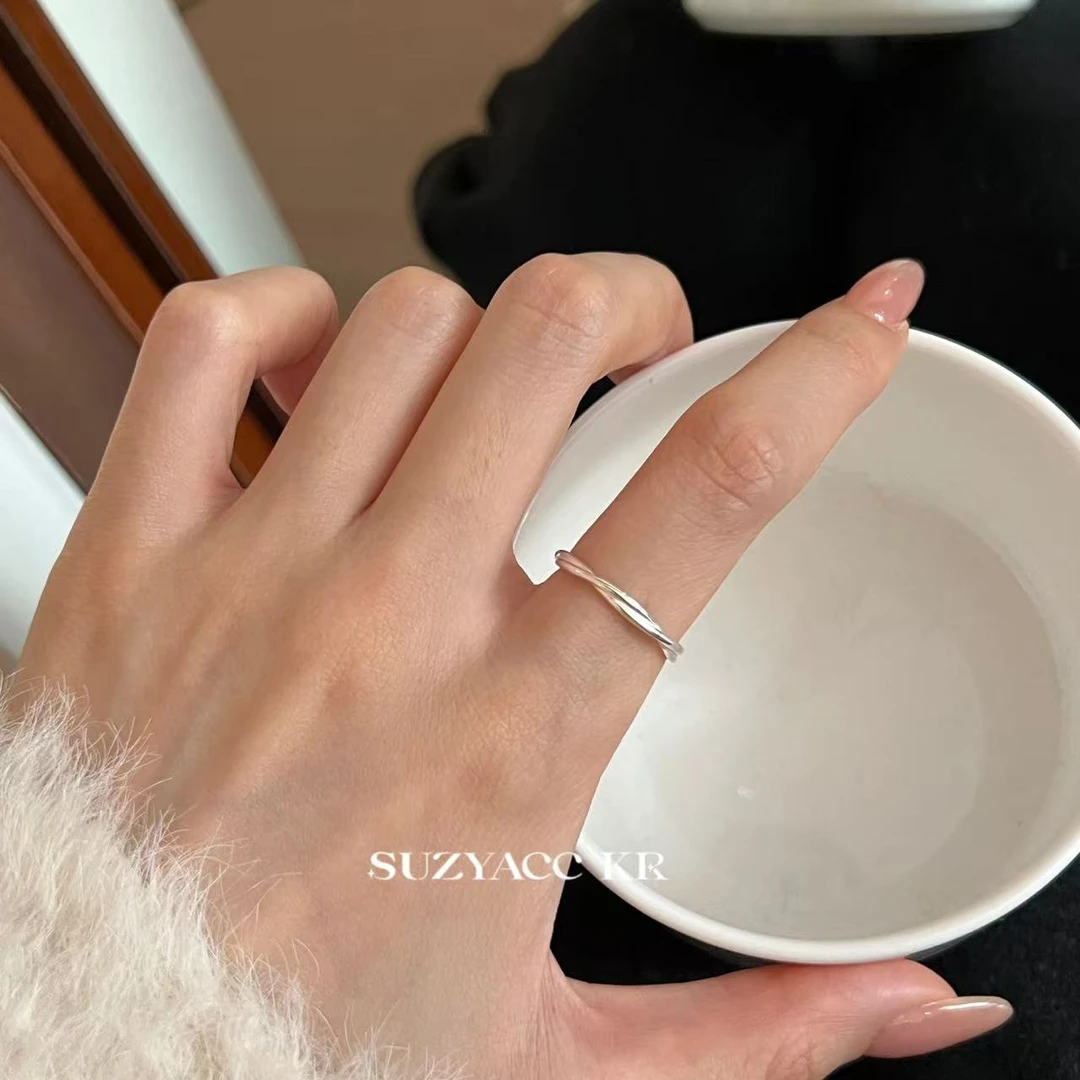 Suzyacc Kr 925银戒指 【缠绕素圈】戒指气质百搭小众简约DJ0092
