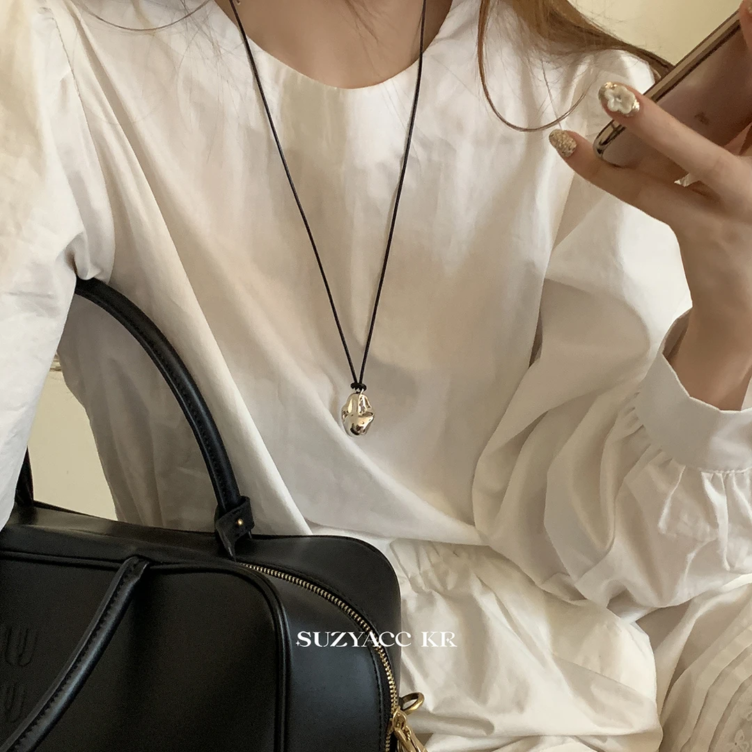 Suzyacc Kr 非金属布艺项链 小众设计金属皮绳毛衣链气质X1085