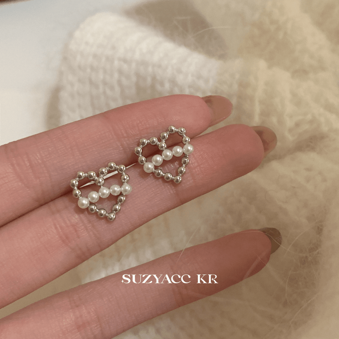 Suzyacc Kr 925银耳饰 小众纯银百搭镂空珠珠精致爱心耳钉E2408