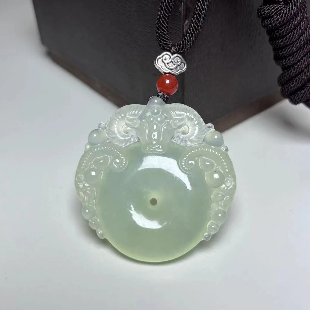 618杨记珠宝玉器洋洋得意特色吊坠三羊开泰吉祥平安多样性发其一