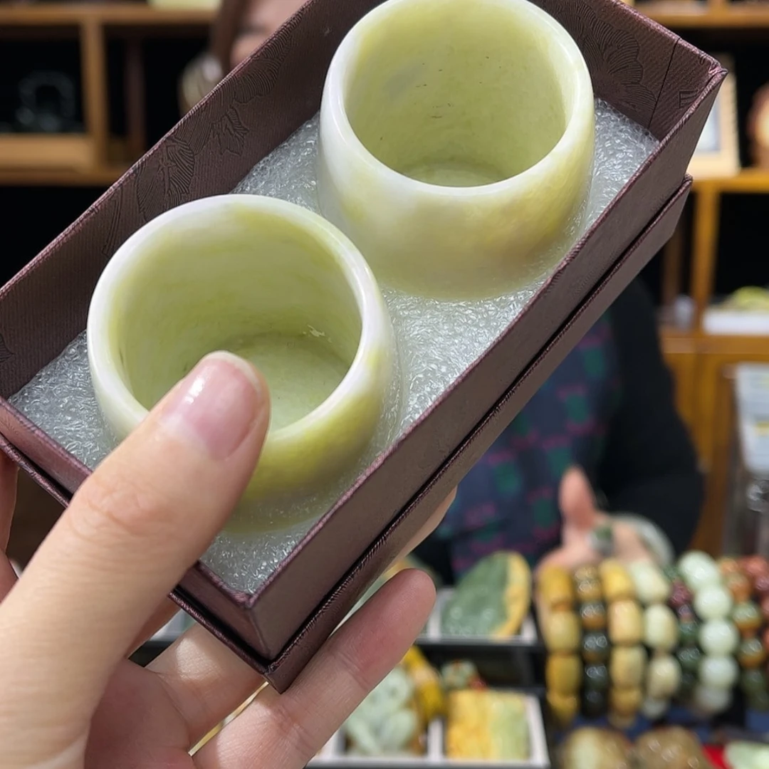 【闪购商品】岫玉黄茶杯未镶嵌