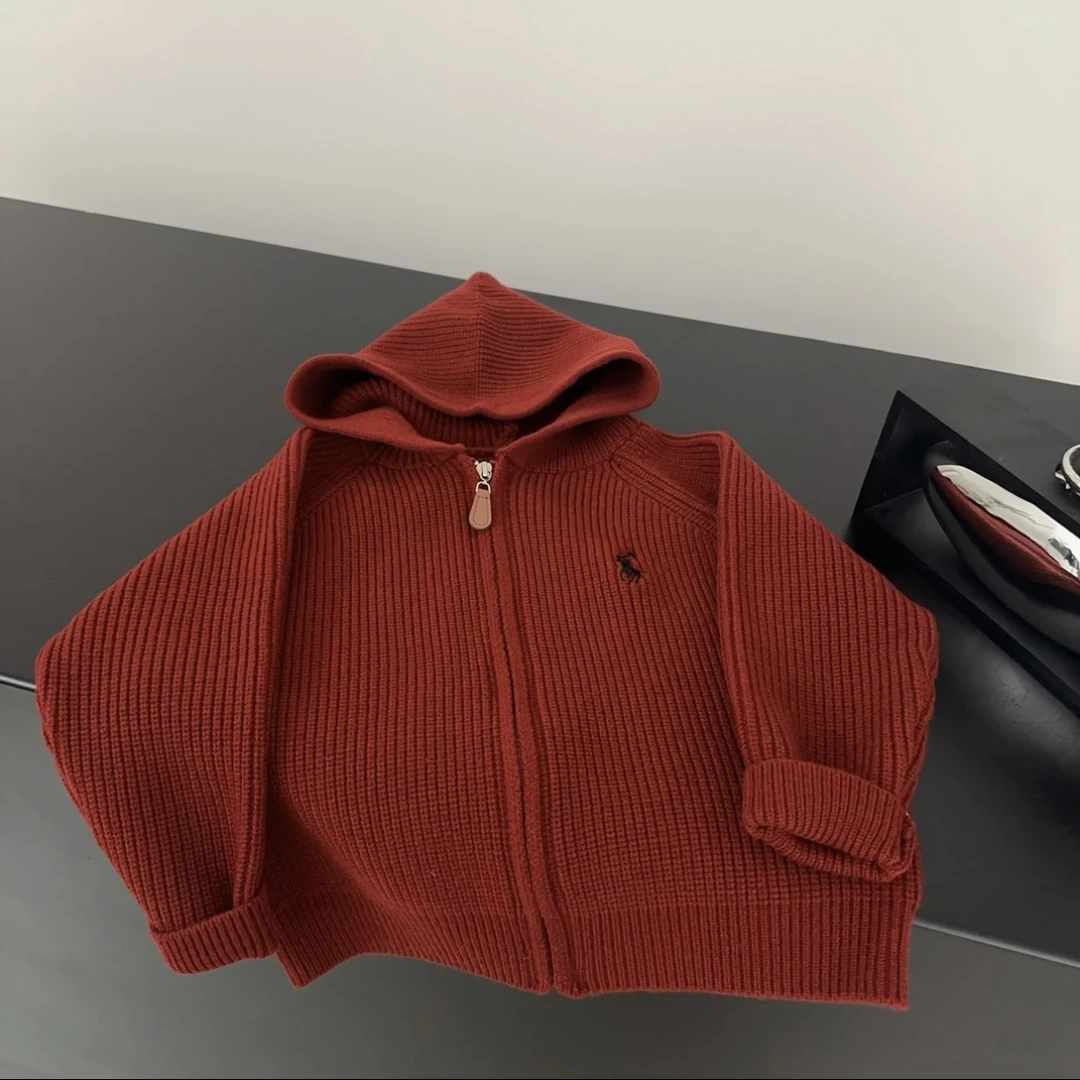2024秋冬新款儿童圆领百搭复古韩版针织红色开衫刺绣毛衣