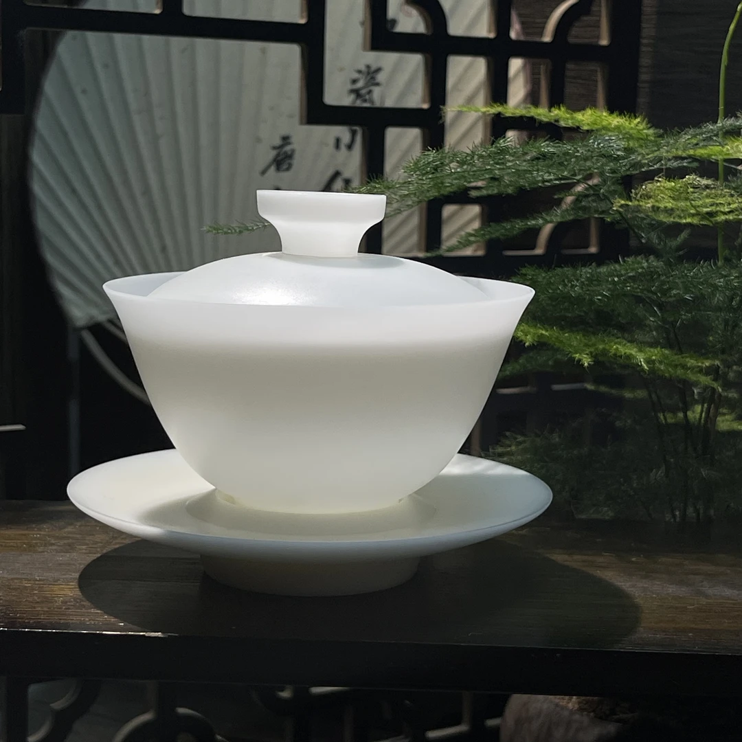 德化白瓷手工陶瓷三才盖碗超薄胎纯色白瓷高档泡茶碗可悬停茶盖碗