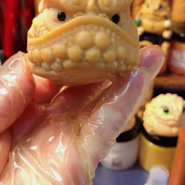 【闪购商品】实心竹根雕三*