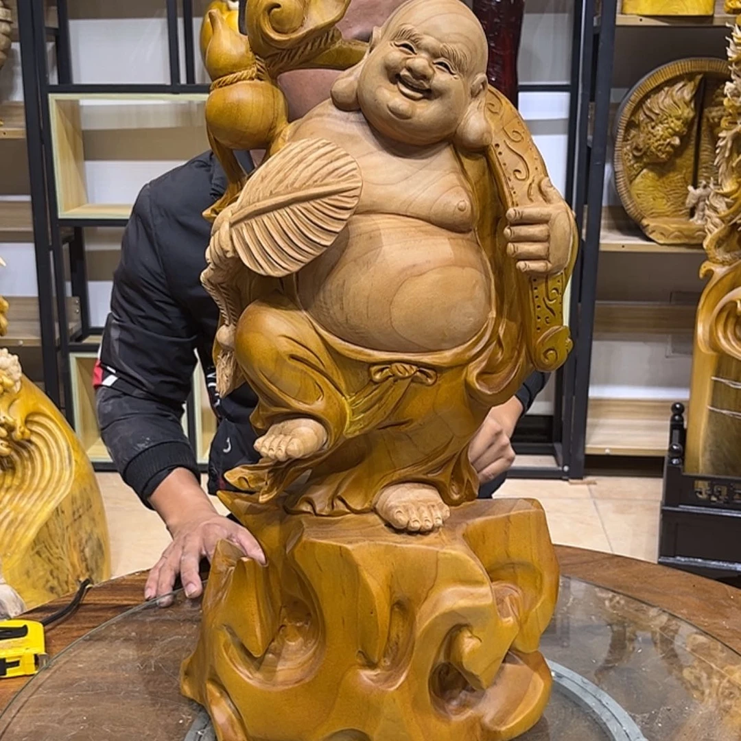 【闪购商品】樟木根雕圣****伟
