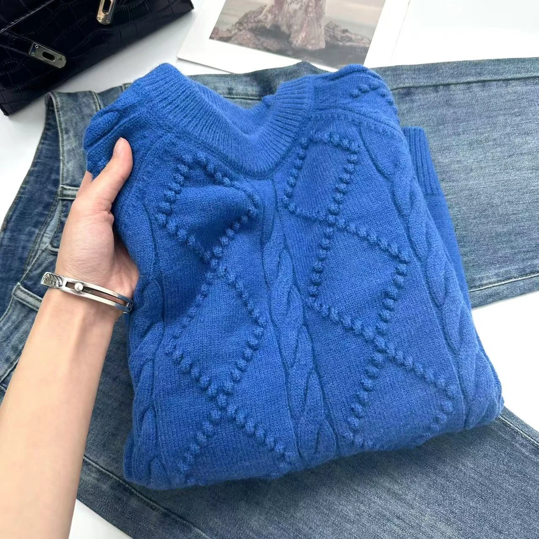 飞飞家 冬款复古正肩纯色立体钩花针织衫Y1761蓝