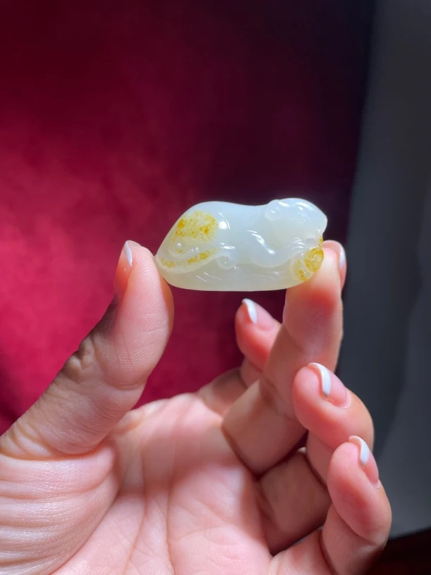 和田玉老鼠（数钱）