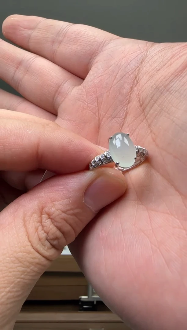 【闪购商品】翡翠戒指银S925镶嵌46号