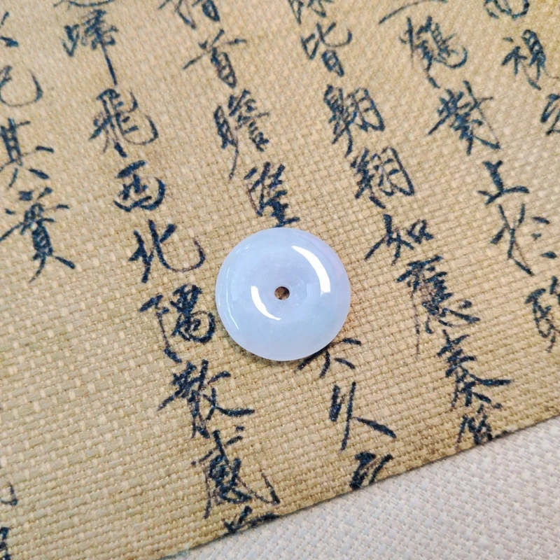 天然A货翡翠平安扣吊坠多样性发一