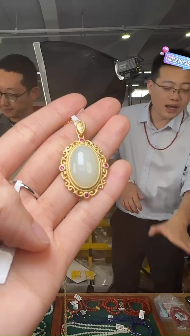 【闪购商品】和田玉吊坠(不含链)银S925镶嵌和田玉吊坠多样性