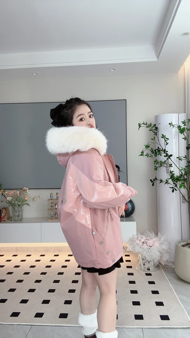 女士冬季加绒加厚亮片拼接韩版宽松大毛领派克服连帽外套时尚显瘦