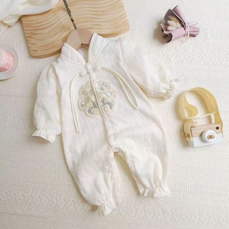 春秋款宝宝衣服盘扣团绣国色天香男女宝宝国风新中式双层哈衣