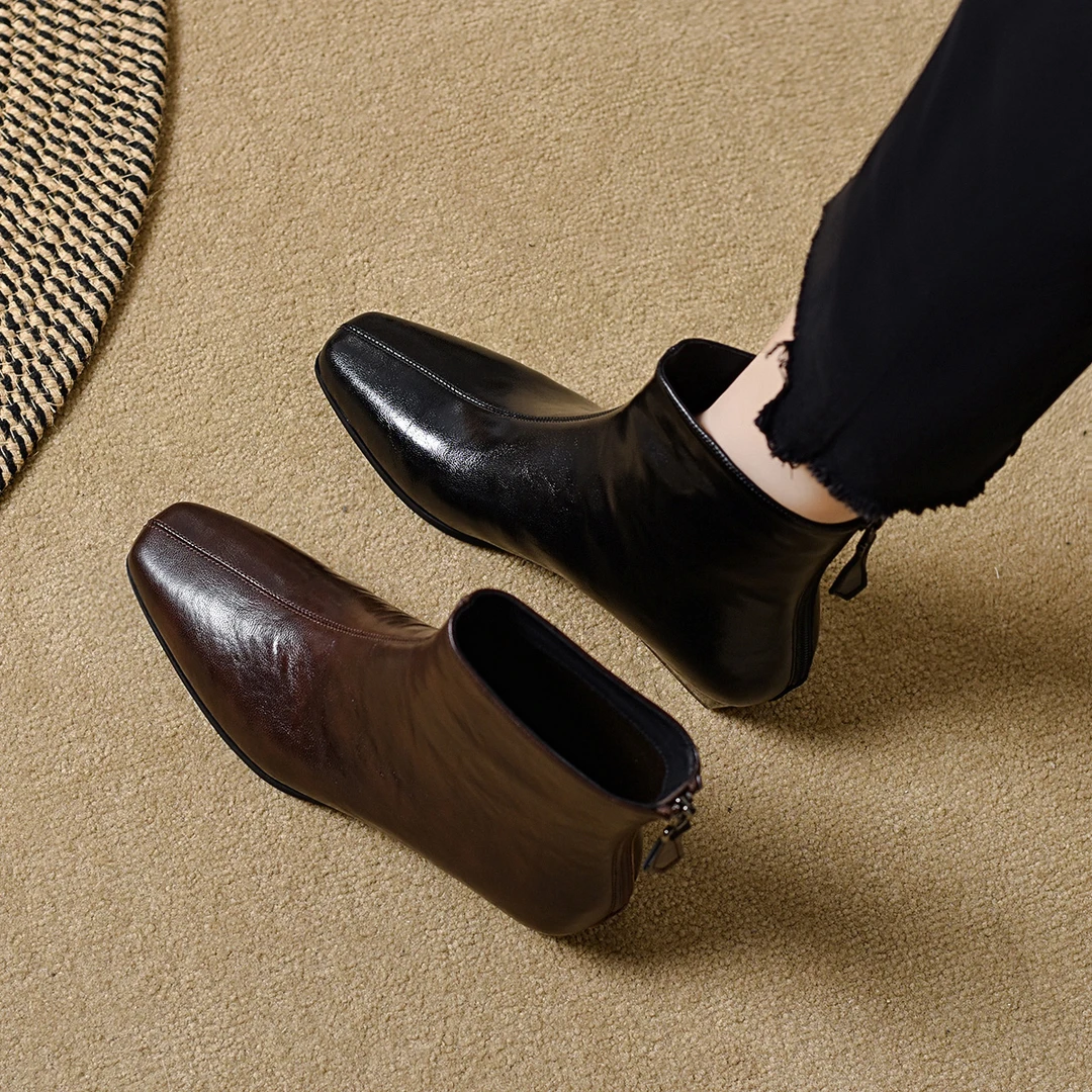 法式低跟方头短靴女2025新款马丁靴秋冬季百搭粗跟短筒女鞋显腿直