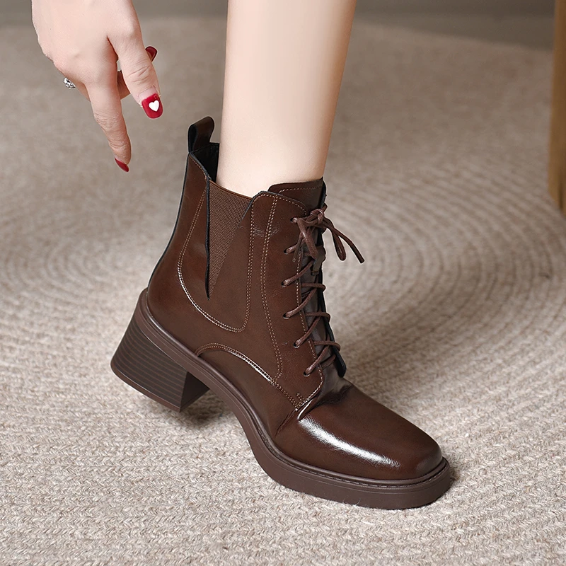 方头马丁靴女加绒2023秋冬新款时尚百搭复古靴子系带粗跟切尔西靴