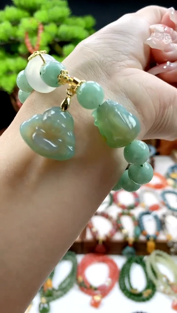 【闪购商品】东陵石洒出未镶嵌东陵 佛公