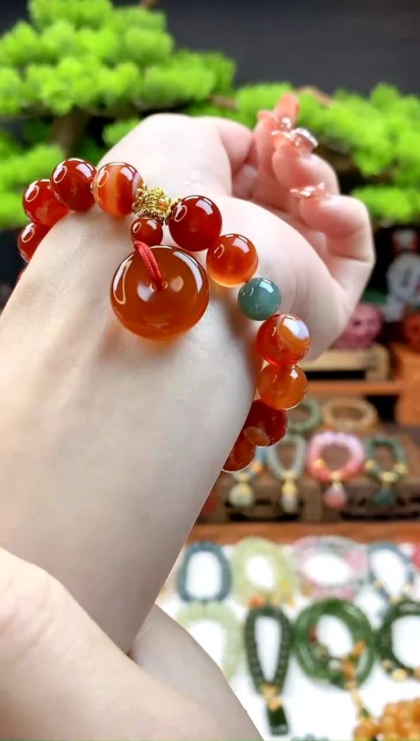 【闪购商品】玛瑙手链未镶嵌（多样性发货）红平安扣