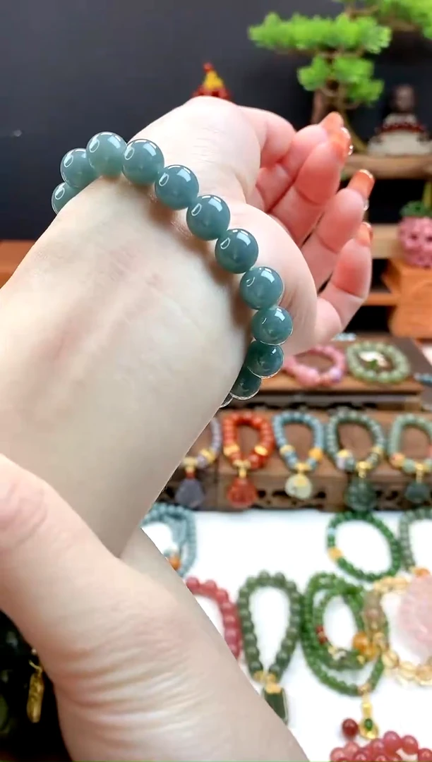 【闪购商品】翡翠手链未镶嵌（多样性发货）素圈