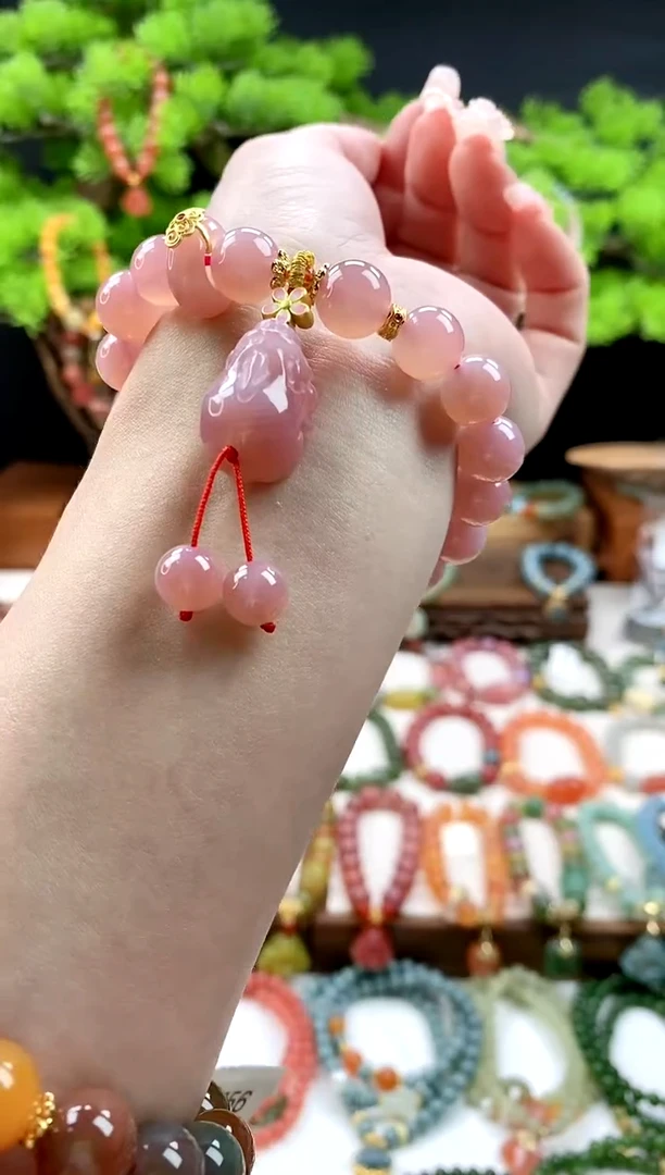 【闪购商品】玛瑙手饰未镶嵌貔貅 滴溜