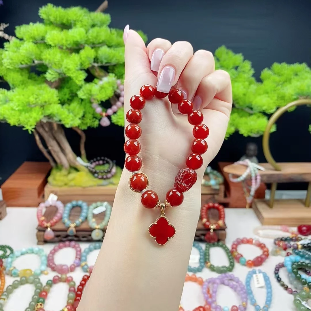 【春姐珠宝】天然红玛瑙手串10mm搭配 貔貅路路通 四叶草
