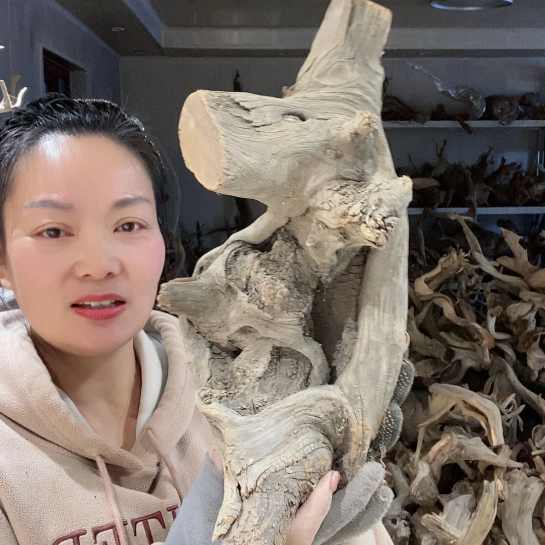 【闪购商品】文玩核桃吊坠桂***人