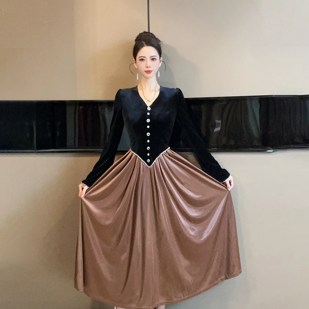 【设计师定制】新款时尚轻奢名媛收腰显瘦气质高级感连衣裙21563