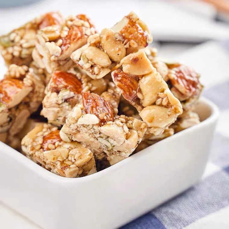 坚果酥200g袋装巴旦木仁杏仁休闲食品充饥办公室小吃零食原味果仁