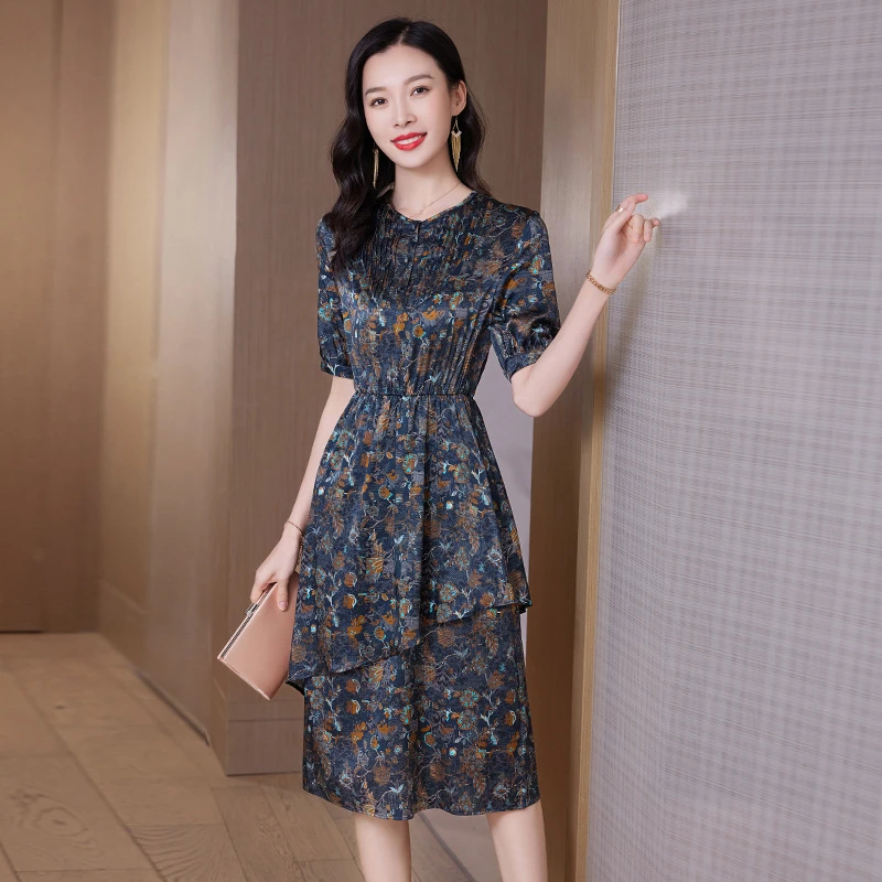 真丝短袖连衣裙女2025年新款气质印花设计感时尚圆领桑蚕丝中长裙