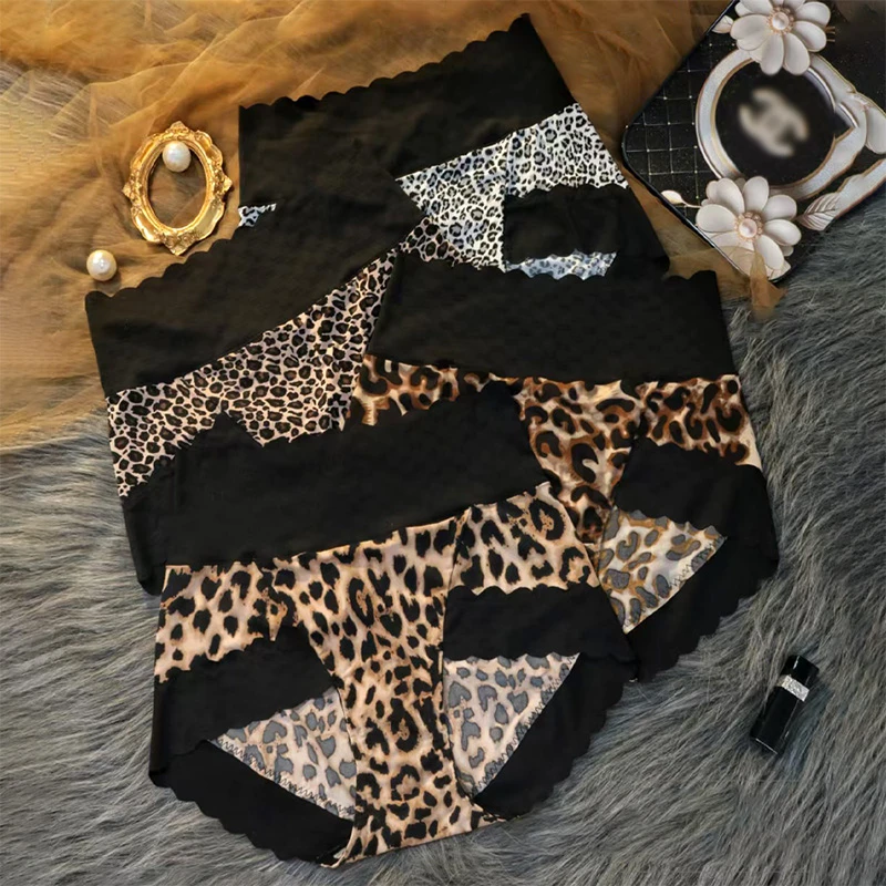 无痕豹纹高腰大弹力丝滑内裤女士胖mm200斤加肥加大码性感火辣妹