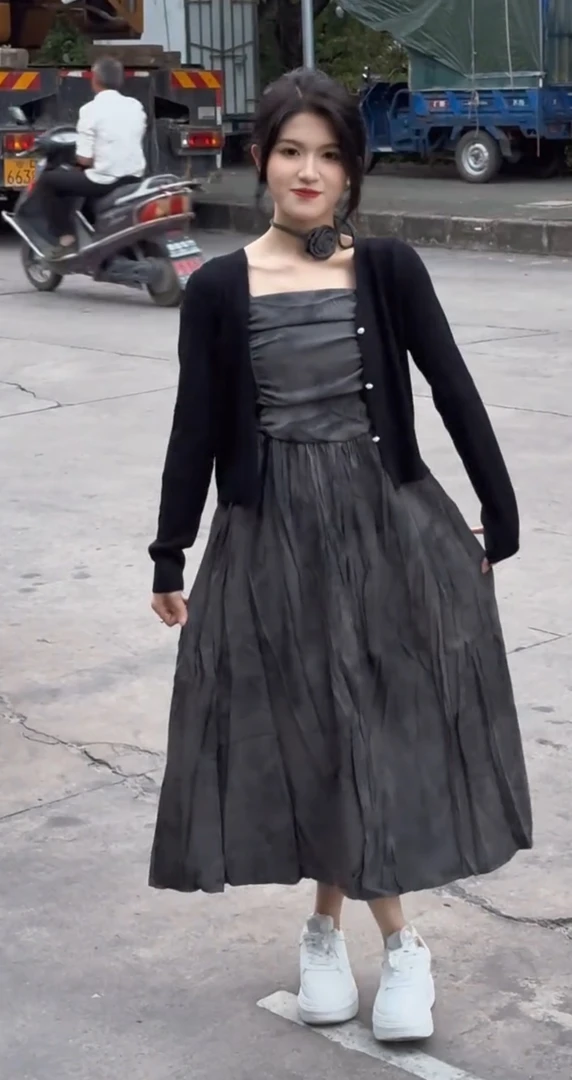 法式复古扎染挂脖花朵吊带两件套装435一