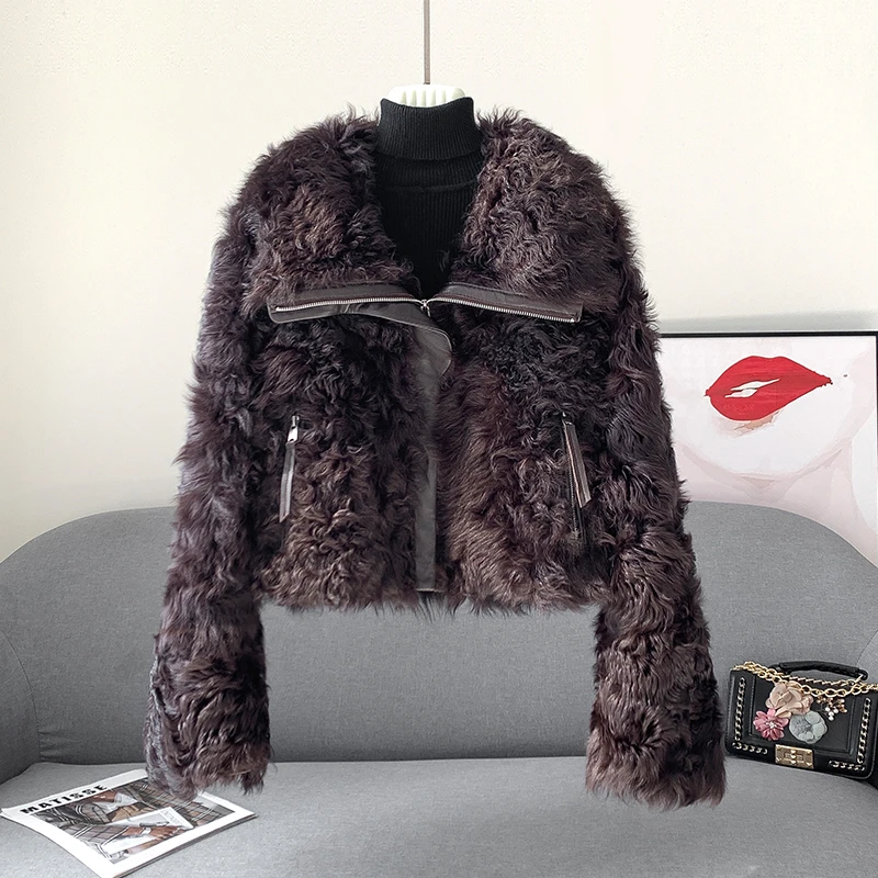 欧货进口托斯卡纳羊羔毛皮毛一体短款休闲外套女真皮皮草2024冬款