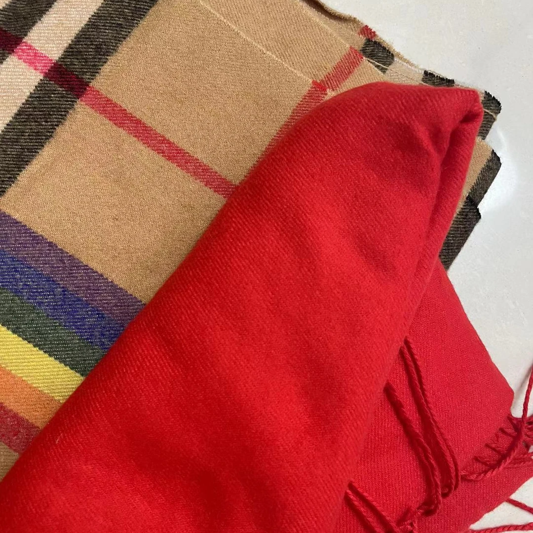 豪仕尊爵冬季时尚百搭围巾