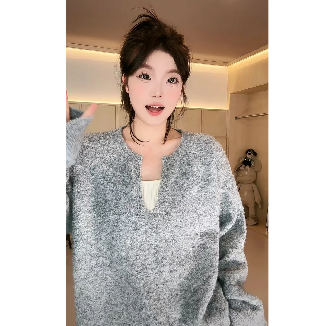 晶咕【回购清单!】慵懒感纯色软糯V领长袖针织套头毛衣