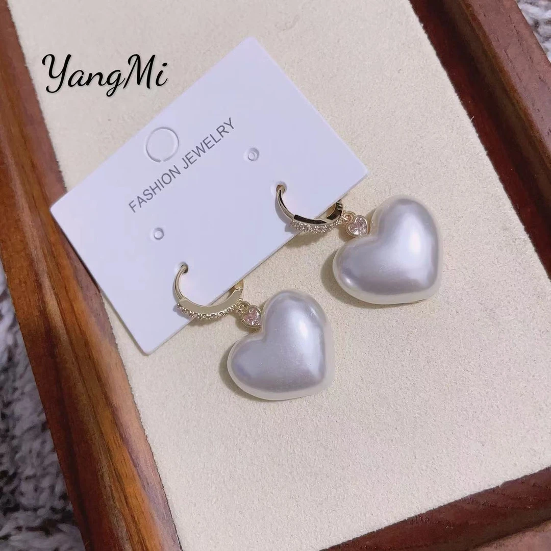 铜合金仿珍珠耳饰 气质白色轻奢时尚百搭法式小众经典056