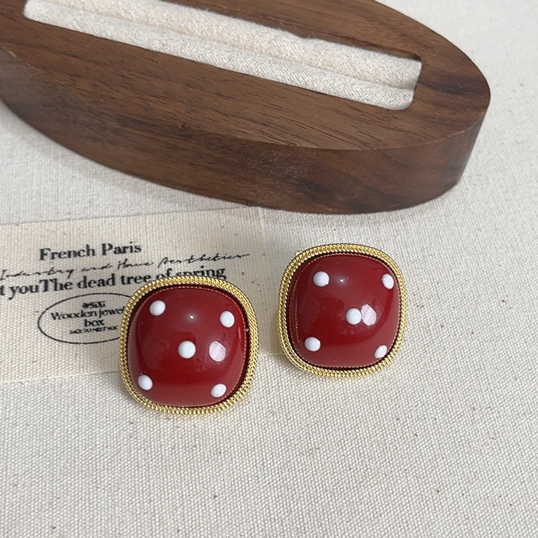 铜合金锆石耳饰 《方形波点》红色轻奢耳钉百搭港风气质耳饰