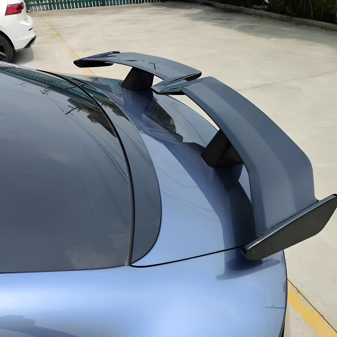 适用于三厢轿车通用尾翼时尚个性免打孔黏贴式猛禽大尾翼改装件
