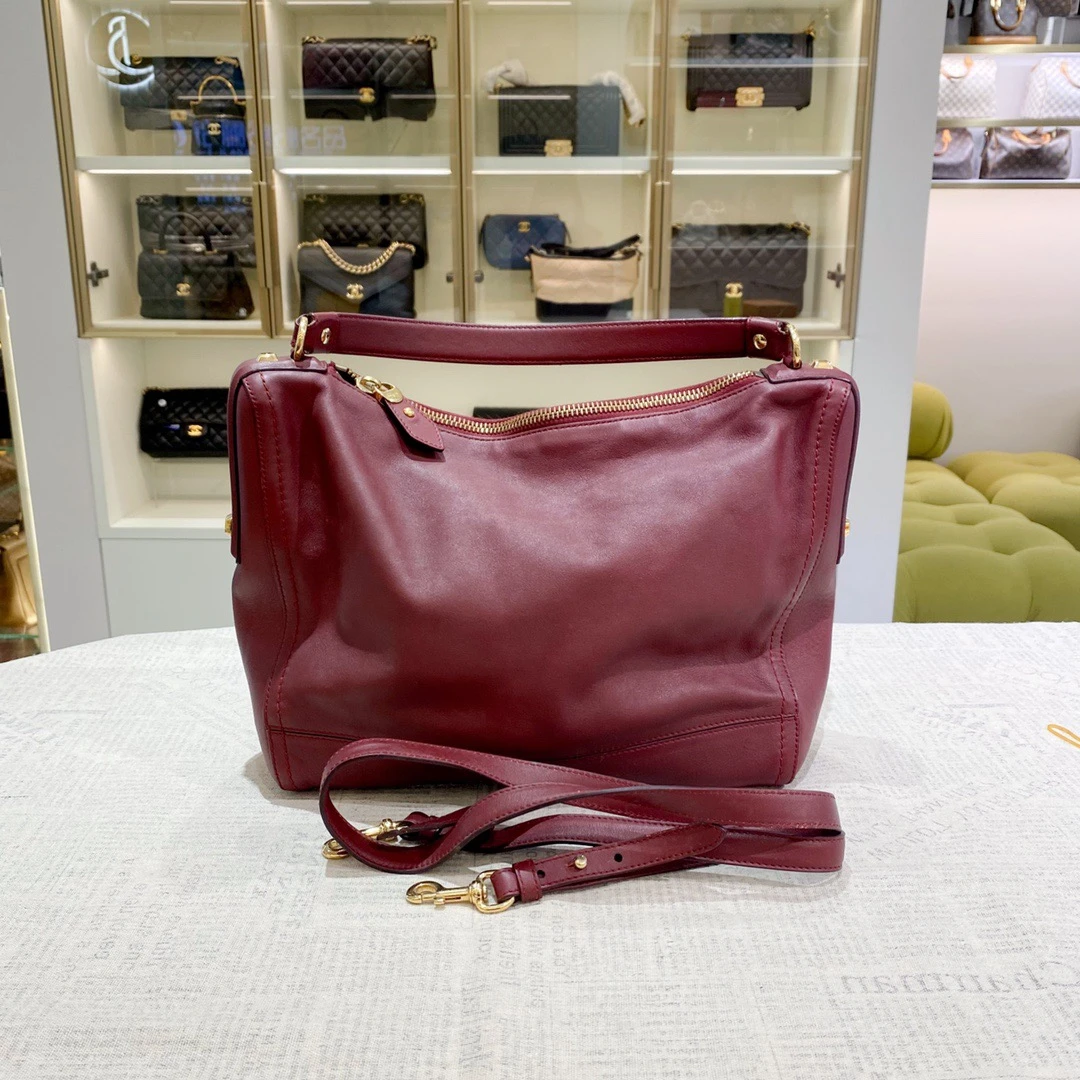 95新 FERRAGAMO/菲拉格慕 菲拉格慕/全皮/手提/斜挎包H00124