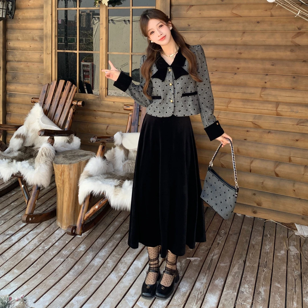 大码女装秋冬款夹薄棉小香风蝴蝶结短外套+丝绒半身裙两件套