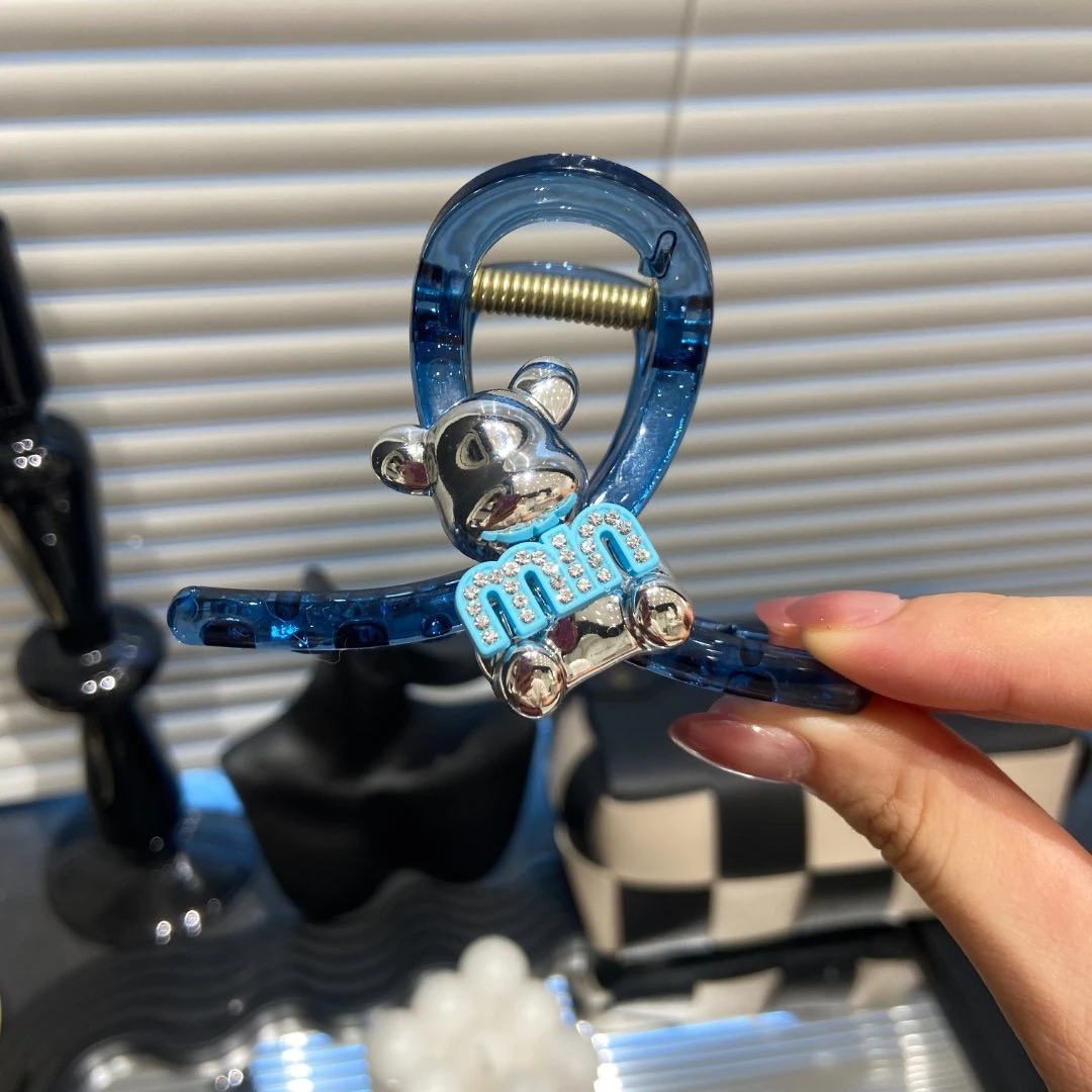 E2161 夏季果冻蓝色小熊8CM字母半马尾抓夹休闲可爱百搭