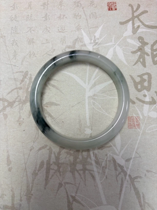 X206 缅甸春彩翡翠手镯