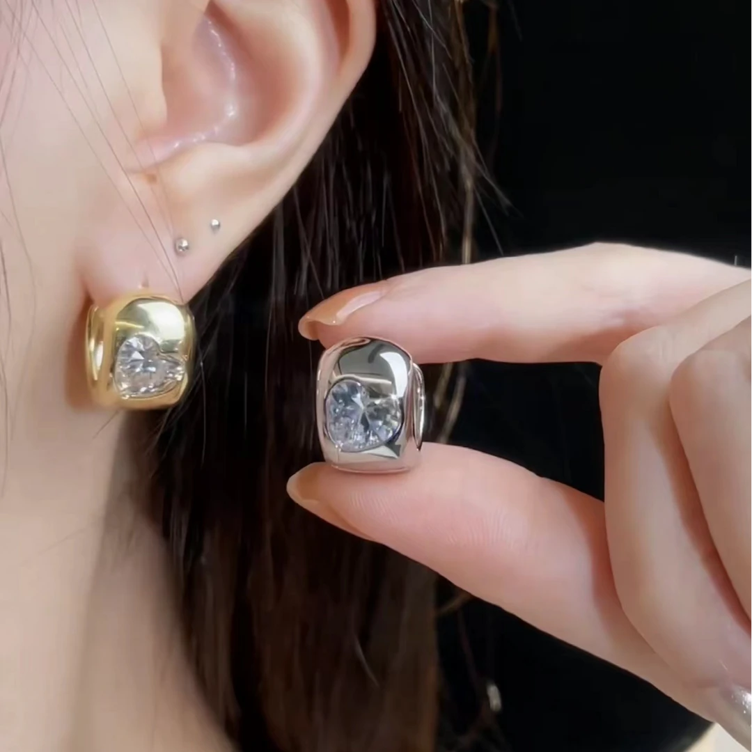 铜合金合成锆石耳饰 ac181 ac182气质百搭宽版爱心亮锆设计14839