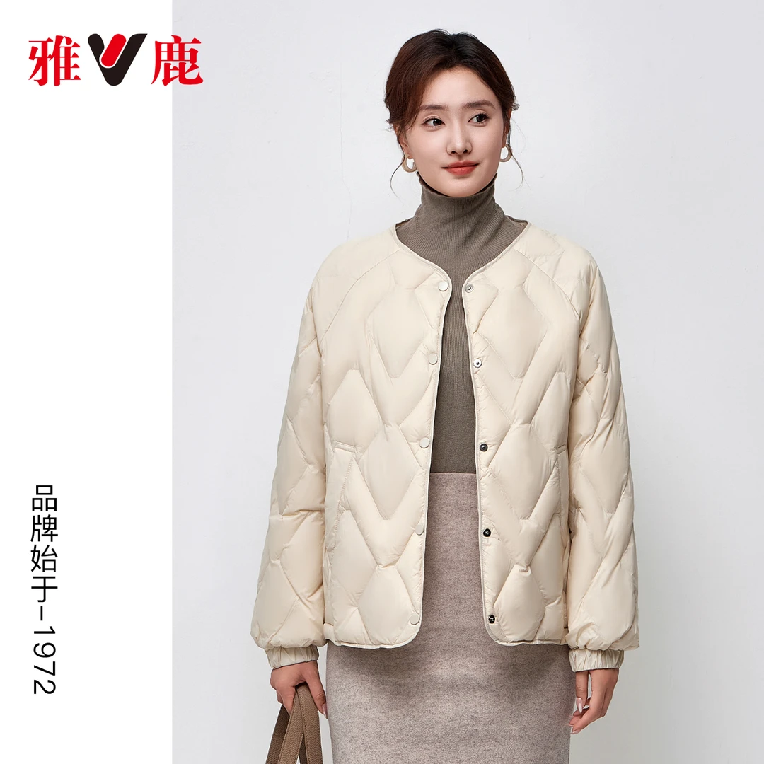 雅鹿2024新款90绒羽绒服女时尚休闲修身大码短款轻薄宽松保暖圆领
