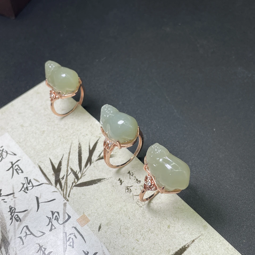 天然玉石 和田玉 精美简约晴水小貔貅镶嵌戒指H239多样性发其一