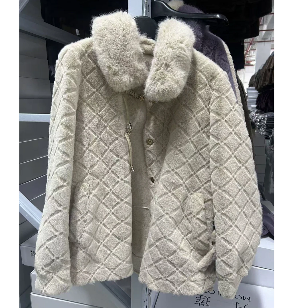 孤品2000新款气质洋气一体百搭设计款外套时尚复古保暖冬季女士