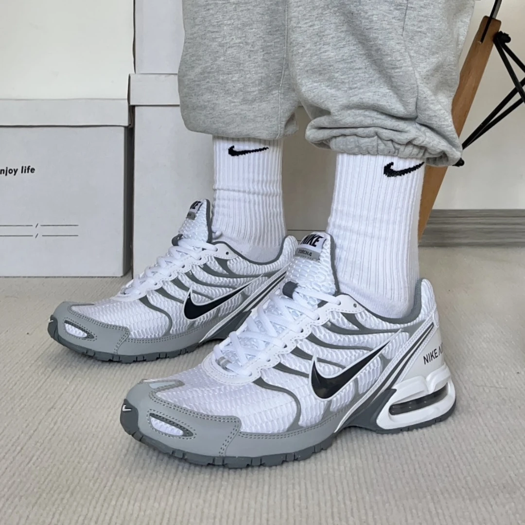 Nike/耐克 AIR MAX TORCH 4 男子低帮运动休闲鞋 343846-100